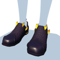 Black and Gold Claw Shoes.png